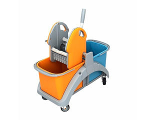 Rengøringsvogn i plast  M/ presse