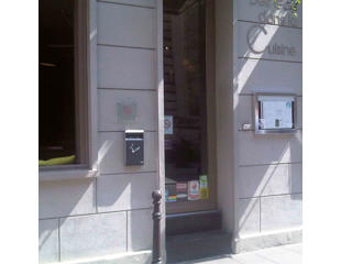 Vægmonteret askebæger 3 l med beholder, mørkegrå